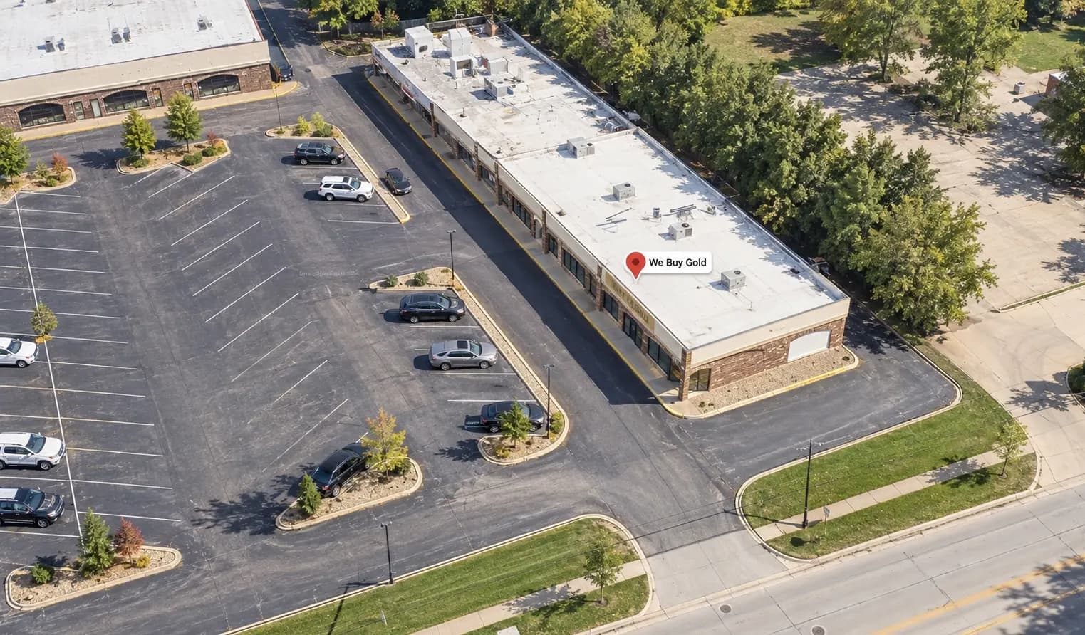 We Buy Gold storefront at 1335 Douglas Ave, Ste G, Montgomery, IL